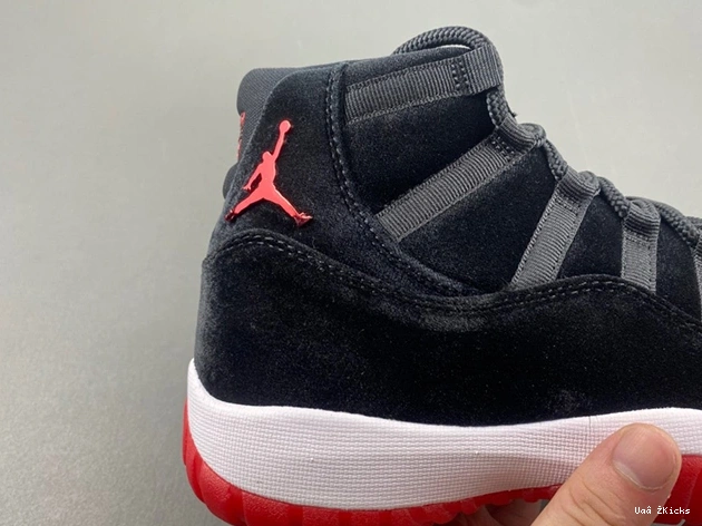 11 676 Practical Jordan “Bred 7559 WMNS Air Velvet” DB5457- 0701